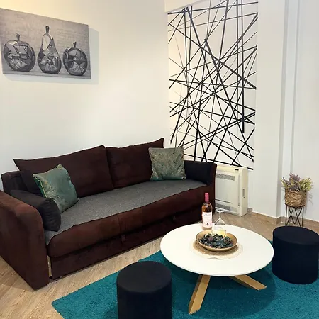 Orange 3 Apartment